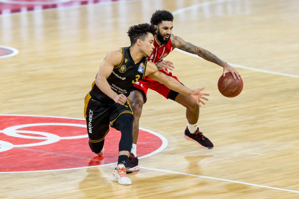 除了体能和 除了体能和