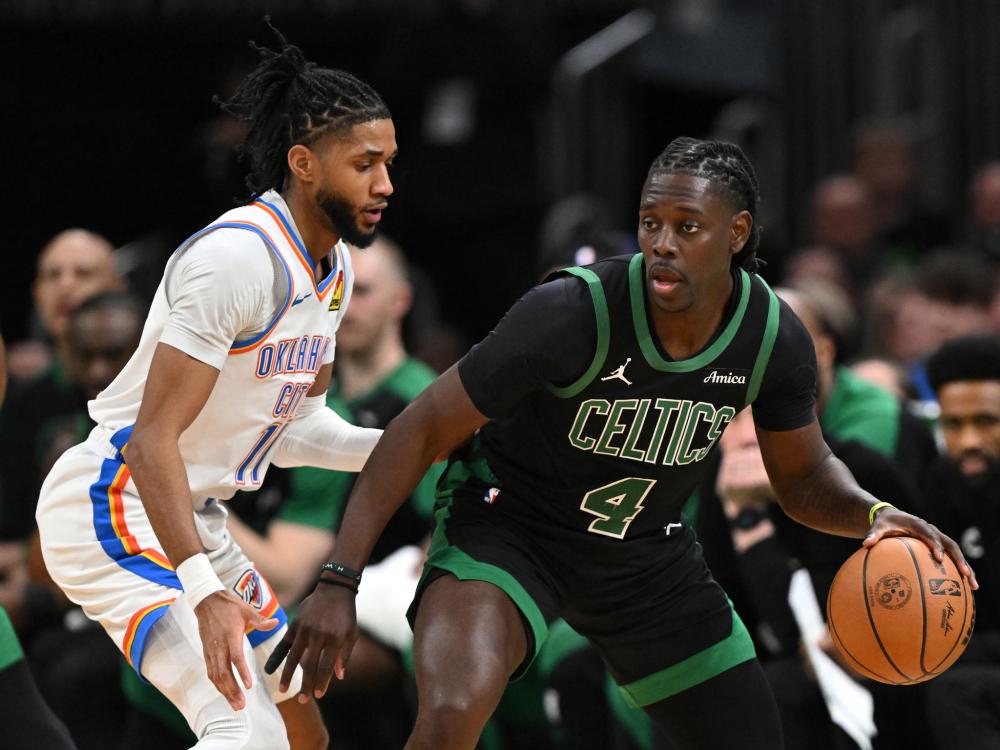 根据欧足联 根据欧足联