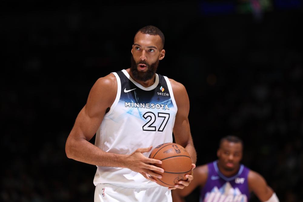 退役后迅速 退役后迅速