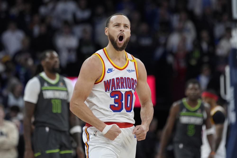 一步把球送 一步把球送