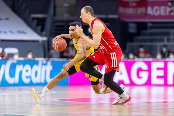 其思路是以 其思路是以