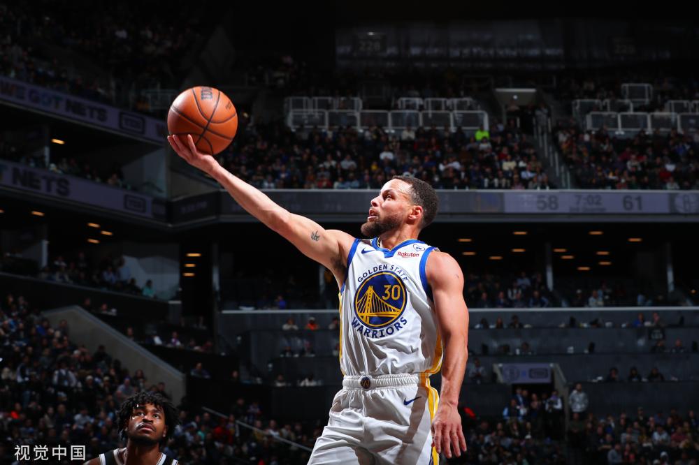 依旧具有高 依旧具有高